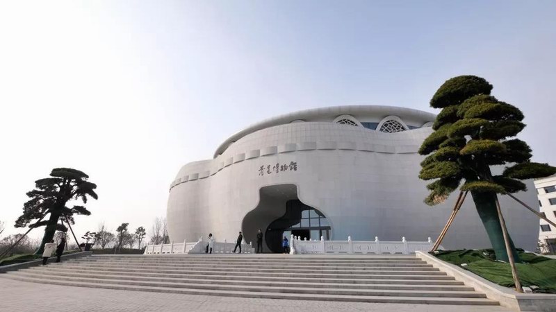 汝行集團(tuán)召開2020年新春總結(jié)表彰大會